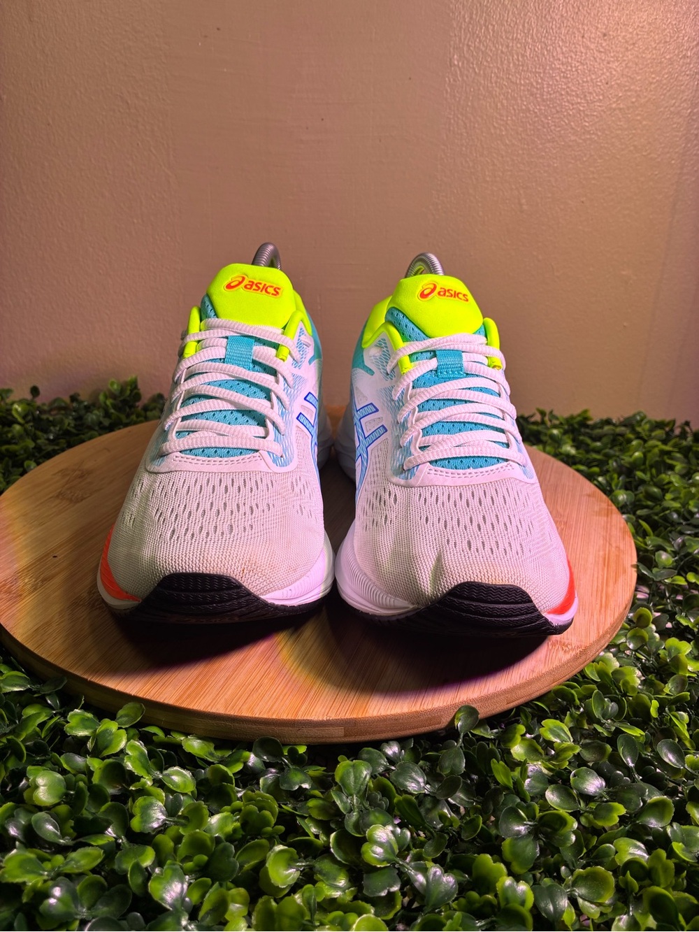 🔥 ASICS GEL-EXCITE 6 SP WHITE ORANGE NEON ATHLETIC RUNNING SHOES WMNS SZ 8.5 - Picture 3 of 9